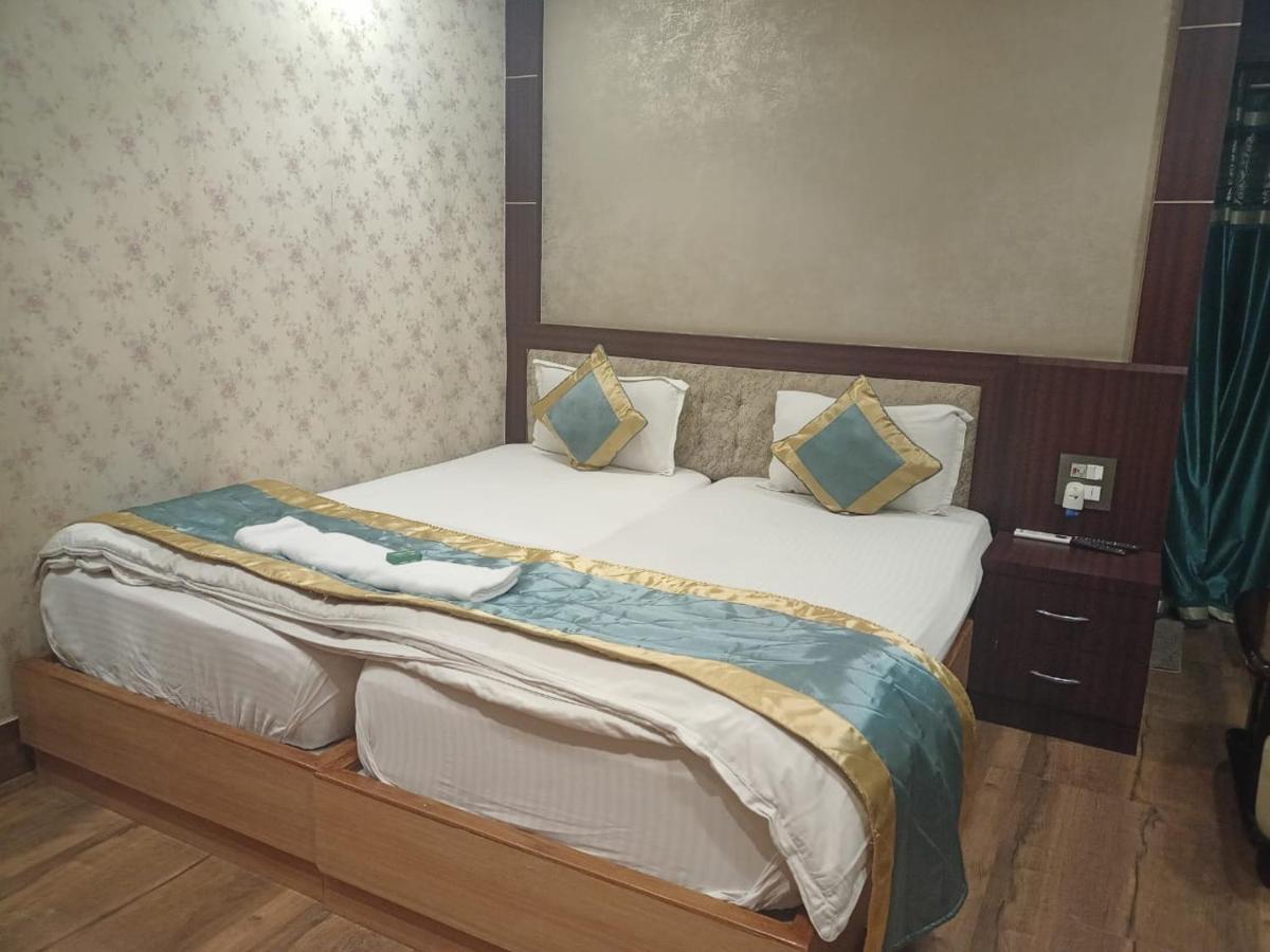 The Brahmaputra Hotel Dhubri Exteriör bild